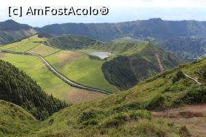 [P58] Insula Sao Miguel, Miradouro da Boca do Inferno, Lagoa Rasa pitit în craterul lui, în spate Caldeira Seca » foto by mprofeanu
 - 
<span class="allrVoted glyphicon glyphicon-heart hidden" id="av1015231"></span>
<a class="m-l-10 hidden" id="sv1015231" onclick="voting_Foto_DelVot(,1015231,12102)" role="button">șterge vot <span class="glyphicon glyphicon-remove"></span></a>
<a id="v91015231" class=" c-red"  onclick="voting_Foto_SetVot(1015231)" role="button"><span class="glyphicon glyphicon-heart-empty"></span> <b>LIKE</b> = Votează poza</a> <img class="hidden"  id="f1015231W9" src="/imagini/loader.gif" border="0" /><span class="AjErrMes hidden" id="e1015231ErM"></span>