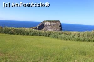 [P03] Insula Faial, Morro de Castelo Branco văzută de pe traseu » foto by mprofeanu
 - 
<span class="allrVoted glyphicon glyphicon-heart hidden" id="av997707"></span>
<a class="m-l-10 hidden" id="sv997707" onclick="voting_Foto_DelVot(,997707,12103)" role="button">șterge vot <span class="glyphicon glyphicon-remove"></span></a>
<a id="v9997707" class=" c-red"  onclick="voting_Foto_SetVot(997707)" role="button"><span class="glyphicon glyphicon-heart-empty"></span> <b>LIKE</b> = Votează poza</a> <img class="hidden"  id="f997707W9" src="/imagini/loader.gif" border="0" /><span class="AjErrMes hidden" id="e997707ErM"></span>