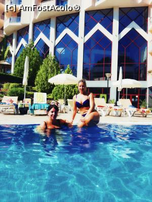 [P04] Piscina hotel » foto by animaluta25
 - 
<span class="allrVoted glyphicon glyphicon-heart hidden" id="av1176243"></span>
<a class="m-l-10 hidden" id="sv1176243" onclick="voting_Foto_DelVot(,1176243,12176)" role="button">șterge vot <span class="glyphicon glyphicon-remove"></span></a>
<a id="v91176243" class=" c-red"  onclick="voting_Foto_SetVot(1176243)" role="button"><span class="glyphicon glyphicon-heart-empty"></span> <b>LIKE</b> = Votează poza</a> <img class="hidden"  id="f1176243W9" src="/imagini/loader.gif" border="0" /><span class="AjErrMes hidden" id="e1176243ErM"></span>
