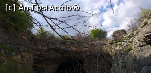 [P04] Intrarea in pestera.  » foto by vulpe mihaela
 - 
<span class="allrVoted glyphicon glyphicon-heart hidden" id="av1066110"></span>
<a class="m-l-10 hidden" id="sv1066110" onclick="voting_Foto_DelVot(,1066110,12191)" role="button">șterge vot <span class="glyphicon glyphicon-remove"></span></a>
<a id="v91066110" class=" c-red"  onclick="voting_Foto_SetVot(1066110)" role="button"><span class="glyphicon glyphicon-heart-empty"></span> <b>LIKE</b> = Votează poza</a> <img class="hidden"  id="f1066110W9" src="/imagini/loader.gif" border="0" /><span class="AjErrMes hidden" id="e1066110ErM"></span>