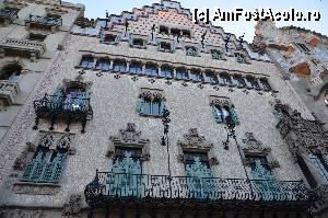 [P103] Casa Amatller » foto by Muffin2009*
 - 
<span class="allrVoted glyphicon glyphicon-heart hidden" id="av350195"></span>
<a class="m-l-10 hidden" id="sv350195" onclick="voting_Foto_DelVot(,350195,12198)" role="button">șterge vot <span class="glyphicon glyphicon-remove"></span></a>
<a id="v9350195" class=" c-red"  onclick="voting_Foto_SetVot(350195)" role="button"><span class="glyphicon glyphicon-heart-empty"></span> <b>LIKE</b> = Votează poza</a> <img class="hidden"  id="f350195W9" src="/imagini/loader.gif" border="0" /><span class="AjErrMes hidden" id="e350195ErM"></span>