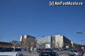 [P24] Zona campusului universitar pe care l-am strabatut pentru a ajunge la Camp Nou » foto by Muffin2009*
 - 
<span class="allrVoted glyphicon glyphicon-heart hidden" id="av350103"></span>
<a class="m-l-10 hidden" id="sv350103" onclick="voting_Foto_DelVot(,350103,12198)" role="button">șterge vot <span class="glyphicon glyphicon-remove"></span></a>
<a id="v9350103" class=" c-red"  onclick="voting_Foto_SetVot(350103)" role="button"><span class="glyphicon glyphicon-heart-empty"></span> <b>LIKE</b> = Votează poza</a> <img class="hidden"  id="f350103W9" src="/imagini/loader.gif" border="0" /><span class="AjErrMes hidden" id="e350103ErM"></span>