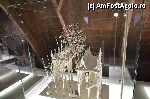 [P70] Unul din exponatele muzeului din mansarda Casei Mila » foto by Muffin2009*
 - 
<span class="allrVoted glyphicon glyphicon-heart hidden" id="av350156"></span>
<a class="m-l-10 hidden" id="sv350156" onclick="voting_Foto_DelVot(,350156,12198)" role="button">șterge vot <span class="glyphicon glyphicon-remove"></span></a>
<a id="v9350156" class=" c-red"  onclick="voting_Foto_SetVot(350156)" role="button"><span class="glyphicon glyphicon-heart-empty"></span> <b>LIKE</b> = Votează poza</a> <img class="hidden"  id="f350156W9" src="/imagini/loader.gif" border="0" /><span class="AjErrMes hidden" id="e350156ErM"></span>