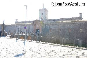 [P59] Intrarea in castel » foto by Muffin2009*
 - 
<span class="allrVoted glyphicon glyphicon-heart hidden" id="av350482"></span>
<a class="m-l-10 hidden" id="sv350482" onclick="voting_Foto_DelVot(,350482,12198)" role="button">șterge vot <span class="glyphicon glyphicon-remove"></span></a>
<a id="v9350482" class=" c-red"  onclick="voting_Foto_SetVot(350482)" role="button"><span class="glyphicon glyphicon-heart-empty"></span> <b>LIKE</b> = Votează poza</a> <img class="hidden"  id="f350482W9" src="/imagini/loader.gif" border="0" /><span class="AjErrMes hidden" id="e350482ErM"></span>