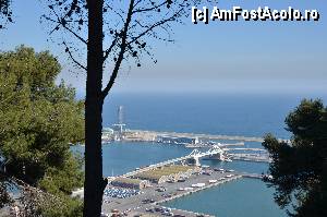 [P61] Portul vazut de sus de la castel » foto by Muffin2009*
 - 
<span class="allrVoted glyphicon glyphicon-heart hidden" id="av350486"></span>
<a class="m-l-10 hidden" id="sv350486" onclick="voting_Foto_DelVot(,350486,12198)" role="button">șterge vot <span class="glyphicon glyphicon-remove"></span></a>
<a id="v9350486" class=" c-red"  onclick="voting_Foto_SetVot(350486)" role="button"><span class="glyphicon glyphicon-heart-empty"></span> <b>LIKE</b> = Votează poza</a> <img class="hidden"  id="f350486W9" src="/imagini/loader.gif" border="0" /><span class="AjErrMes hidden" id="e350486ErM"></span>