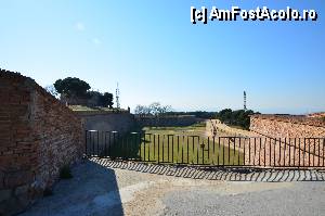 [P74] castelul cu zidurile sale foarte groase » foto by Muffin2009*
 - 
<span class="allrVoted glyphicon glyphicon-heart hidden" id="av350499"></span>
<a class="m-l-10 hidden" id="sv350499" onclick="voting_Foto_DelVot(,350499,12198)" role="button">șterge vot <span class="glyphicon glyphicon-remove"></span></a>
<a id="v9350499" class=" c-red"  onclick="voting_Foto_SetVot(350499)" role="button"><span class="glyphicon glyphicon-heart-empty"></span> <b>LIKE</b> = Votează poza</a> <img class="hidden"  id="f350499W9" src="/imagini/loader.gif" border="0" /><span class="AjErrMes hidden" id="e350499ErM"></span>