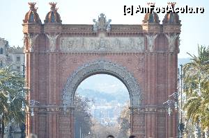 [P03] Arcul de Triumf » foto by Muffin2009*
 - 
<span class="allrVoted glyphicon glyphicon-heart hidden" id="av350665"></span>
<a class="m-l-10 hidden" id="sv350665" onclick="voting_Foto_DelVot(,350665,12198)" role="button">șterge vot <span class="glyphicon glyphicon-remove"></span></a>
<a id="v9350665" class=" c-red"  onclick="voting_Foto_SetVot(350665)" role="button"><span class="glyphicon glyphicon-heart-empty"></span> <b>LIKE</b> = Votează poza</a> <img class="hidden"  id="f350665W9" src="/imagini/loader.gif" border="0" /><span class="AjErrMes hidden" id="e350665ErM"></span>