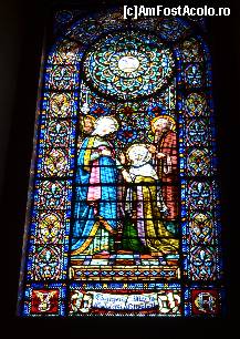 [P40] Bazilica Montserrat, vitraliu » foto by Muffin2009*
 - 
<span class="allrVoted glyphicon glyphicon-heart hidden" id="av351956"></span>
<a class="m-l-10 hidden" id="sv351956" onclick="voting_Foto_DelVot(,351956,12198)" role="button">șterge vot <span class="glyphicon glyphicon-remove"></span></a>
<a id="v9351956" class=" c-red"  onclick="voting_Foto_SetVot(351956)" role="button"><span class="glyphicon glyphicon-heart-empty"></span> <b>LIKE</b> = Votează poza</a> <img class="hidden"  id="f351956W9" src="/imagini/loader.gif" border="0" /><span class="AjErrMes hidden" id="e351956ErM"></span>