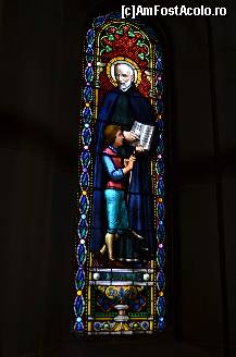 [P50] Bazilica Montserrat, vitraliu » foto by Muffin2009*
 - 
<span class="allrVoted glyphicon glyphicon-heart hidden" id="av351969"></span>
<a class="m-l-10 hidden" id="sv351969" onclick="voting_Foto_DelVot(,351969,12198)" role="button">șterge vot <span class="glyphicon glyphicon-remove"></span></a>
<a id="v9351969" class=" c-red"  onclick="voting_Foto_SetVot(351969)" role="button"><span class="glyphicon glyphicon-heart-empty"></span> <b>LIKE</b> = Votează poza</a> <img class="hidden"  id="f351969W9" src="/imagini/loader.gif" border="0" /><span class="AjErrMes hidden" id="e351969ErM"></span>