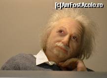 [P60] Einstein la intrare in CosmoCaixa » foto by Muffin2009*
 - 
<span class="allrVoted glyphicon glyphicon-heart hidden" id="av351990"></span>
<a class="m-l-10 hidden" id="sv351990" onclick="voting_Foto_DelVot(,351990,12198)" role="button">șterge vot <span class="glyphicon glyphicon-remove"></span></a>
<a id="v9351990" class=" c-red"  onclick="voting_Foto_SetVot(351990)" role="button"><span class="glyphicon glyphicon-heart-empty"></span> <b>LIKE</b> = Votează poza</a> <img class="hidden"  id="f351990W9" src="/imagini/loader.gif" border="0" /><span class="AjErrMes hidden" id="e351990ErM"></span>