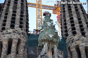 [P75] Sagrada Familia, detaliu din Fatada Nasterii » foto by Muffin2009*
 - 
<span class="allrVoted glyphicon glyphicon-heart hidden" id="av352271"></span>
<a class="m-l-10 hidden" id="sv352271" onclick="voting_Foto_DelVot(,352271,12198)" role="button">șterge vot <span class="glyphicon glyphicon-remove"></span></a>
<a id="v9352271" class=" c-red"  onclick="voting_Foto_SetVot(352271)" role="button"><span class="glyphicon glyphicon-heart-empty"></span> <b>LIKE</b> = Votează poza</a> <img class="hidden"  id="f352271W9" src="/imagini/loader.gif" border="0" /><span class="AjErrMes hidden" id="e352271ErM"></span>