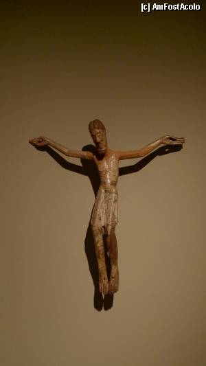 [P60] 61. Artă romanică. Crist d' Escalo - secolul al XI-lea » foto by nickro
 - 
<span class="allrVoted glyphicon glyphicon-heart hidden" id="av347478"></span>
<a class="m-l-10 hidden" id="sv347478" onclick="voting_Foto_DelVot(,347478,12198)" role="button">șterge vot <span class="glyphicon glyphicon-remove"></span></a>
<a id="v9347478" class=" c-red"  onclick="voting_Foto_SetVot(347478)" role="button"><span class="glyphicon glyphicon-heart-empty"></span> <b>LIKE</b> = Votează poza</a> <img class="hidden"  id="f347478W9" src="/imagini/loader.gif" border="0" /><span class="AjErrMes hidden" id="e347478ErM"></span>