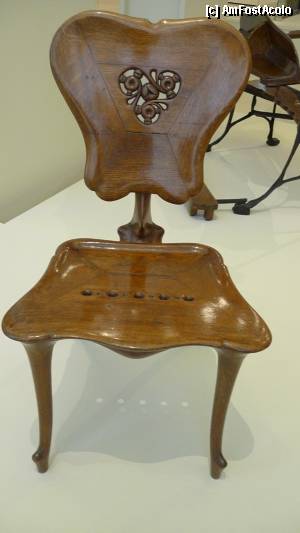 [P84] 85. Scaun gaudian » foto by nickro
 - 
<span class="allrVoted glyphicon glyphicon-heart hidden" id="av347502"></span>
<a class="m-l-10 hidden" id="sv347502" onclick="voting_Foto_DelVot(,347502,12198)" role="button">șterge vot <span class="glyphicon glyphicon-remove"></span></a>
<a id="v9347502" class=" c-red"  onclick="voting_Foto_SetVot(347502)" role="button"><span class="glyphicon glyphicon-heart-empty"></span> <b>LIKE</b> = Votează poza</a> <img class="hidden"  id="f347502W9" src="/imagini/loader.gif" border="0" /><span class="AjErrMes hidden" id="e347502ErM"></span>