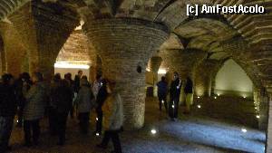 [P91] 92. Palatul Guell-subsol » foto by nickro
 - 
<span class="allrVoted glyphicon glyphicon-heart hidden" id="av347509"></span>
<a class="m-l-10 hidden" id="sv347509" onclick="voting_Foto_DelVot(,347509,12198)" role="button">șterge vot <span class="glyphicon glyphicon-remove"></span></a>
<a id="v9347509" class=" c-red"  onclick="voting_Foto_SetVot(347509)" role="button"><span class="glyphicon glyphicon-heart-empty"></span> <b>LIKE</b> = Votează poza</a> <img class="hidden"  id="f347509W9" src="/imagini/loader.gif" border="0" /><span class="AjErrMes hidden" id="e347509ErM"></span>