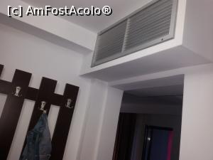 [P03] Aerul condiționat din camera are iesire atat in camera cat și pe hol » foto by bogdan78
 - 
<span class="allrVoted glyphicon glyphicon-heart hidden" id="av868396"></span>
<a class="m-l-10 hidden" id="sv868396" onclick="voting_Foto_DelVot(,868396,12254)" role="button">șterge vot <span class="glyphicon glyphicon-remove"></span></a>
<a id="v9868396" class=" c-red"  onclick="voting_Foto_SetVot(868396)" role="button"><span class="glyphicon glyphicon-heart-empty"></span> <b>LIKE</b> = Votează poza</a> <img class="hidden"  id="f868396W9" src="/imagini/loader.gif" border="0" /><span class="AjErrMes hidden" id="e868396ErM"></span>