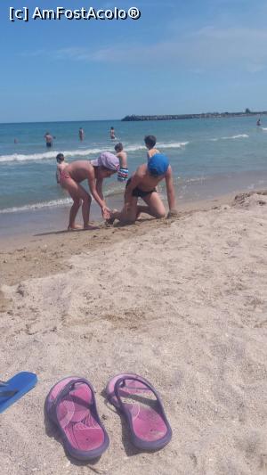 [P06] Plaja si apa ideale pentru copii intrare lina in mare » foto by bogdan78
 - 
<span class="allrVoted glyphicon glyphicon-heart hidden" id="av868400"></span>
<a class="m-l-10 hidden" id="sv868400" onclick="voting_Foto_DelVot(,868400,12254)" role="button">șterge vot <span class="glyphicon glyphicon-remove"></span></a>
<a id="v9868400" class=" c-red"  onclick="voting_Foto_SetVot(868400)" role="button"><span class="glyphicon glyphicon-heart-empty"></span> <b>LIKE</b> = Votează poza</a> <img class="hidden"  id="f868400W9" src="/imagini/loader.gif" border="0" /><span class="AjErrMes hidden" id="e868400ErM"></span>