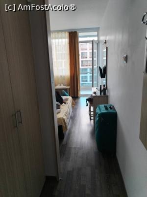 [P45] Intrarea din camera » foto by Teodor17
 - 
<span class="allrVoted glyphicon glyphicon-heart hidden" id="av1498621"></span>
<a class="m-l-10 hidden" id="sv1498621" onclick="voting_Foto_DelVot(,1498621,12264)" role="button">șterge vot <span class="glyphicon glyphicon-remove"></span></a>
<a id="v91498621" class=" c-red"  onclick="voting_Foto_SetVot(1498621)" role="button"><span class="glyphicon glyphicon-heart-empty"></span> <b>LIKE</b> = Votează poza</a> <img class="hidden"  id="f1498621W9" src="/imagini/loader.gif" border="0" /><span class="AjErrMes hidden" id="e1498621ErM"></span>