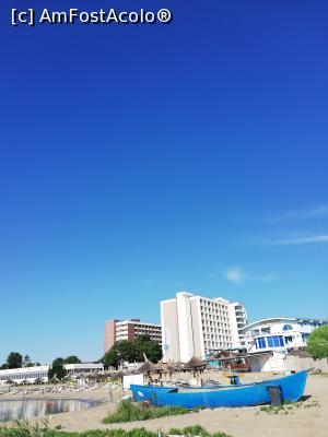 [P18] Hotelul văzut de pe plajă » foto by cris1982
 - 
<span class="allrVoted glyphicon glyphicon-heart hidden" id="av1236028"></span>
<a class="m-l-10 hidden" id="sv1236028" onclick="voting_Foto_DelVot(,1236028,12306)" role="button">șterge vot <span class="glyphicon glyphicon-remove"></span></a>
<a id="v91236028" class=" c-red"  onclick="voting_Foto_SetVot(1236028)" role="button"><span class="glyphicon glyphicon-heart-empty"></span> <b>LIKE</b> = Votează poza</a> <img class="hidden"  id="f1236028W9" src="/imagini/loader.gif" border="0" /><span class="AjErrMes hidden" id="e1236028ErM"></span>