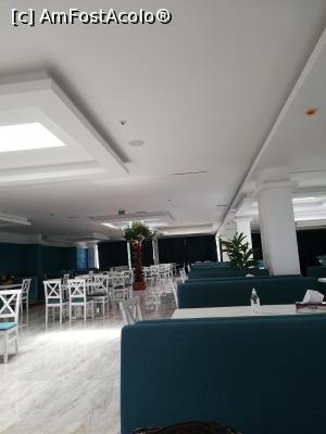 [P23] Sala de mese » foto by cris1982
 - 
<span class="allrVoted glyphicon glyphicon-heart hidden" id="av1236033"></span>
<a class="m-l-10 hidden" id="sv1236033" onclick="voting_Foto_DelVot(,1236033,12306)" role="button">șterge vot <span class="glyphicon glyphicon-remove"></span></a>
<a id="v91236033" class=" c-red"  onclick="voting_Foto_SetVot(1236033)" role="button"><span class="glyphicon glyphicon-heart-empty"></span> <b>LIKE</b> = Votează poza</a> <img class="hidden"  id="f1236033W9" src="/imagini/loader.gif" border="0" /><span class="AjErrMes hidden" id="e1236033ErM"></span>