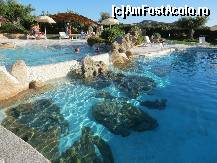 [P03] Piscine hotel » foto by karma
 - 
<span class="allrVoted glyphicon glyphicon-heart hidden" id="av351149"></span>
<a class="m-l-10 hidden" id="sv351149" onclick="voting_Foto_DelVot(,351149,12327)" role="button">șterge vot <span class="glyphicon glyphicon-remove"></span></a>
<a id="v9351149" class=" c-red"  onclick="voting_Foto_SetVot(351149)" role="button"><span class="glyphicon glyphicon-heart-empty"></span> <b>LIKE</b> = Votează poza</a> <img class="hidden"  id="f351149W9" src="/imagini/loader.gif" border="0" /><span class="AjErrMes hidden" id="e351149ErM"></span>