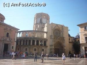[P23] Catedrala din Valencia a fost construita in sec. XIII.  » foto by kati
 - 
<span class="allrVoted glyphicon glyphicon-heart hidden" id="av1045319"></span>
<a class="m-l-10 hidden" id="sv1045319" onclick="voting_Foto_DelVot(,1045319,12337)" role="button">șterge vot <span class="glyphicon glyphicon-remove"></span></a>
<a id="v91045319" class=" c-red"  onclick="voting_Foto_SetVot(1045319)" role="button"><span class="glyphicon glyphicon-heart-empty"></span> <b>LIKE</b> = Votează poza</a> <img class="hidden"  id="f1045319W9" src="/imagini/loader.gif" border="0" /><span class="AjErrMes hidden" id="e1045319ErM"></span>
