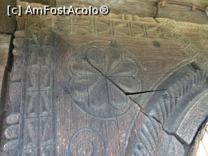 [P13] Motive decorative pe portalul ușii - Sebiș. » foto by tata123 🔱
 - 
<span class="allrVoted glyphicon glyphicon-heart hidden" id="av1120705"></span>
<a class="m-l-10 hidden" id="sv1120705" onclick="voting_Foto_DelVot(,1120705,12415)" role="button">șterge vot <span class="glyphicon glyphicon-remove"></span></a>
<a id="v91120705" class=" c-red"  onclick="voting_Foto_SetVot(1120705)" role="button"><span class="glyphicon glyphicon-heart-empty"></span> <b>LIKE</b> = Votează poza</a> <img class="hidden"  id="f1120705W9" src="/imagini/loader.gif" border="0" /><span class="AjErrMes hidden" id="e1120705ErM"></span>