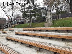 [P37] Curtea din fața Bojdeucii » foto by adso
 - 
<span class="allrVoted glyphicon glyphicon-heart hidden" id="av1405628"></span>
<a class="m-l-10 hidden" id="sv1405628" onclick="voting_Foto_DelVot(,1405628,12452)" role="button">șterge vot <span class="glyphicon glyphicon-remove"></span></a>
<a id="v91405628" class=" c-red"  onclick="voting_Foto_SetVot(1405628)" role="button"><span class="glyphicon glyphicon-heart-empty"></span> <b>LIKE</b> = Votează poza</a> <img class="hidden"  id="f1405628W9" src="/imagini/loader.gif" border="0" /><span class="AjErrMes hidden" id="e1405628ErM"></span>
