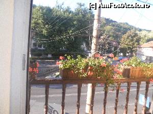 [P01] imagine din fata pensiuni, luata din camera nr. 1 » foto by grecudoina
 - 
<span class="allrVoted glyphicon glyphicon-heart hidden" id="av355299"></span>
<a class="m-l-10 hidden" id="sv355299" onclick="voting_Foto_DelVot(,355299,12464)" role="button">șterge vot <span class="glyphicon glyphicon-remove"></span></a>
<a id="v9355299" class=" c-red"  onclick="voting_Foto_SetVot(355299)" role="button"><span class="glyphicon glyphicon-heart-empty"></span> <b>LIKE</b> = Votează poza</a> <img class="hidden"  id="f355299W9" src="/imagini/loader.gif" border="0" /><span class="AjErrMes hidden" id="e355299ErM"></span>