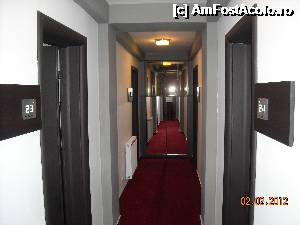 [P09] holului pentru accesul in camere » foto by gabibert
 - 
<span class="allrVoted glyphicon glyphicon-heart hidden" id="av355247"></span>
<a class="m-l-10 hidden" id="sv355247" onclick="voting_Foto_DelVot(,355247,12473)" role="button">șterge vot <span class="glyphicon glyphicon-remove"></span></a>
<a id="v9355247" class=" c-red"  onclick="voting_Foto_SetVot(355247)" role="button"><span class="glyphicon glyphicon-heart-empty"></span> <b>LIKE</b> = Votează poza</a> <img class="hidden"  id="f355247W9" src="/imagini/loader.gif" border="0" /><span class="AjErrMes hidden" id="e355247ErM"></span>