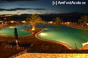[P02] Piscina vazuta la apus » foto by danutiasi
 - 
<span class="allrVoted glyphicon glyphicon-heart hidden" id="av529899"></span>
<a class="m-l-10 hidden" id="sv529899" onclick="voting_Foto_DelVot(,529899,12476)" role="button">șterge vot <span class="glyphicon glyphicon-remove"></span></a>
<a id="v9529899" class=" c-red"  onclick="voting_Foto_SetVot(529899)" role="button"><span class="glyphicon glyphicon-heart-empty"></span> <b>LIKE</b> = Votează poza</a> <img class="hidden"  id="f529899W9" src="/imagini/loader.gif" border="0" /><span class="AjErrMes hidden" id="e529899ErM"></span>