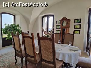 [P36] Hotel Medieval; sala de mic dejun » foto by crismis
 - 
<span class="allrVoted glyphicon glyphicon-heart hidden" id="av1388851"></span>
<a class="m-l-10 hidden" id="sv1388851" onclick="voting_Foto_DelVot(,1388851,12507)" role="button">șterge vot <span class="glyphicon glyphicon-remove"></span></a>
<a id="v91388851" class=" c-red"  onclick="voting_Foto_SetVot(1388851)" role="button"><span class="glyphicon glyphicon-heart-empty"></span> <b>LIKE</b> = Votează poza</a> <img class="hidden"  id="f1388851W9" src="/imagini/loader.gif" border="0" /><span class="AjErrMes hidden" id="e1388851ErM"></span>