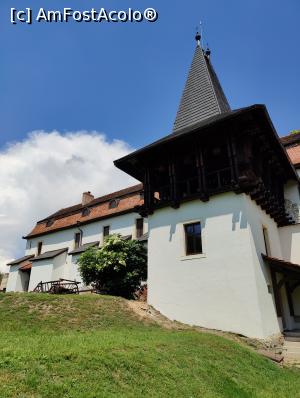 [P41] Hotel Medieval; vedere de pe Traseul celor 3 Fortificații » foto by crismis
 - 
<span class="allrVoted glyphicon glyphicon-heart hidden" id="av1388856"></span>
<a class="m-l-10 hidden" id="sv1388856" onclick="voting_Foto_DelVot(,1388856,12507)" role="button">șterge vot <span class="glyphicon glyphicon-remove"></span></a>
<a id="v91388856" class=" c-red"  onclick="voting_Foto_SetVot(1388856)" role="button"><span class="glyphicon glyphicon-heart-empty"></span> <b>LIKE</b> = Votează poza</a> <img class="hidden"  id="f1388856W9" src="/imagini/loader.gif" border="0" /><span class="AjErrMes hidden" id="e1388856ErM"></span>