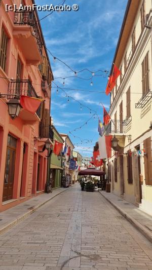 [P10] Clădiri (Vlora) » foto by Sclemby
 - 
<span class="allrVoted glyphicon glyphicon-heart hidden" id="av1498437"></span>
<a class="m-l-10 hidden" id="sv1498437" onclick="voting_Foto_DelVot(,1498437,12619)" role="button">șterge vot <span class="glyphicon glyphicon-remove"></span></a>
<a id="v91498437" class=" c-red"  onclick="voting_Foto_SetVot(1498437)" role="button"><span class="glyphicon glyphicon-heart-empty"></span> <b>LIKE</b> = Votează poza</a> <img class="hidden"  id="f1498437W9" src="/imagini/loader.gif" border="0" /><span class="AjErrMes hidden" id="e1498437ErM"></span>