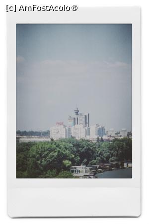 [P02] Genex Towers » foto by Sclemby
 - 
<span class="allrVoted glyphicon glyphicon-heart hidden" id="av1498429"></span>
<a class="m-l-10 hidden" id="sv1498429" onclick="voting_Foto_DelVot(,1498429,12619)" role="button">șterge vot <span class="glyphicon glyphicon-remove"></span></a>
<a id="v91498429" class=" c-red"  onclick="voting_Foto_SetVot(1498429)" role="button"><span class="glyphicon glyphicon-heart-empty"></span> <b>LIKE</b> = Votează poza</a> <img class="hidden"  id="f1498429W9" src="/imagini/loader.gif" border="0" /><span class="AjErrMes hidden" id="e1498429ErM"></span>