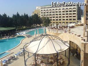 [P07] Nessebar Palace, vedere din balcon » foto by Nicu
 - 
<span class="allrVoted glyphicon glyphicon-heart hidden" id="av385072"></span>
<a class="m-l-10 hidden" id="sv385072" onclick="voting_Foto_DelVot(,385072,12619)" role="button">șterge vot <span class="glyphicon glyphicon-remove"></span></a>
<a id="v9385072" class=" c-red"  onclick="voting_Foto_SetVot(385072)" role="button"><span class="glyphicon glyphicon-heart-empty"></span> <b>LIKE</b> = Votează poza</a> <img class="hidden"  id="f385072W9" src="/imagini/loader.gif" border="0" /><span class="AjErrMes hidden" id="e385072ErM"></span>