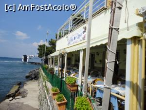 [P21] Terasa din capătul falezei, La Baia Del Clipper. Ischia Porto. » foto by maryka
 - 
<span class="allrVoted glyphicon glyphicon-heart hidden" id="av1090293"></span>
<a class="m-l-10 hidden" id="sv1090293" onclick="voting_Foto_DelVot(,1090293,12624)" role="button">șterge vot <span class="glyphicon glyphicon-remove"></span></a>
<a id="v91090293" class=" c-red"  onclick="voting_Foto_SetVot(1090293)" role="button"><span class="glyphicon glyphicon-heart-empty"></span> <b>LIKE</b> = Votează poza</a> <img class="hidden"  id="f1090293W9" src="/imagini/loader.gif" border="0" /><span class="AjErrMes hidden" id="e1090293ErM"></span>