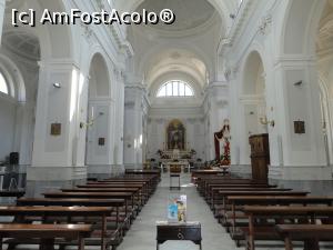 [P25] Interior, Parrocchia Santa Maria di Portosalvo, din port.  » foto by maryka
 - 
<span class="allrVoted glyphicon glyphicon-heart hidden" id="av1090297"></span>
<a class="m-l-10 hidden" id="sv1090297" onclick="voting_Foto_DelVot(,1090297,12624)" role="button">șterge vot <span class="glyphicon glyphicon-remove"></span></a>
<a id="v91090297" class=" c-red"  onclick="voting_Foto_SetVot(1090297)" role="button"><span class="glyphicon glyphicon-heart-empty"></span> <b>LIKE</b> = Votează poza</a> <img class="hidden"  id="f1090297W9" src="/imagini/loader.gif" border="0" /><span class="AjErrMes hidden" id="e1090297ErM"></span>