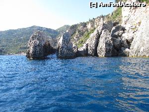 [P15] Paleokastritsa- am vazut si inotatori care se aventurau pana aici » foto by luciaoradea
 - 
<span class="allrVoted glyphicon glyphicon-heart hidden" id="av535763"></span>
<a class="m-l-10 hidden" id="sv535763" onclick="voting_Foto_DelVot(,535763,12630)" role="button">șterge vot <span class="glyphicon glyphicon-remove"></span></a>
<a id="v9535763" class=" c-red"  onclick="voting_Foto_SetVot(535763)" role="button"><span class="glyphicon glyphicon-heart-empty"></span> <b>LIKE</b> = Votează poza</a> <img class="hidden"  id="f535763W9" src="/imagini/loader.gif" border="0" /><span class="AjErrMes hidden" id="e535763ErM"></span>