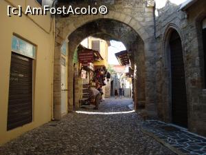 [P23] La pas prin Rhodos » foto by mireille
 - 
<span class="allrVoted glyphicon glyphicon-heart hidden" id="av1070237"></span>
<a class="m-l-10 hidden" id="sv1070237" onclick="voting_Foto_DelVot(,1070237,12653)" role="button">șterge vot <span class="glyphicon glyphicon-remove"></span></a>
<a id="v91070237" class=" c-red"  onclick="voting_Foto_SetVot(1070237)" role="button"><span class="glyphicon glyphicon-heart-empty"></span> <b>LIKE</b> = Votează poza</a> <img class="hidden"  id="f1070237W9" src="/imagini/loader.gif" border="0" /><span class="AjErrMes hidden" id="e1070237ErM"></span>