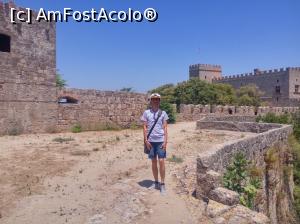 [P58] Acesta sunt eu aflat la jumatatea distantei pe meterezele de aparare.  » foto by ovidiuyepi
 - 
<span class="allrVoted glyphicon glyphicon-heart hidden" id="av1029718"></span>
<a class="m-l-10 hidden" id="sv1029718" onclick="voting_Foto_DelVot(,1029718,12653)" role="button">șterge vot <span class="glyphicon glyphicon-remove"></span></a>
<a id="v91029718" class=" c-red"  onclick="voting_Foto_SetVot(1029718)" role="button"><span class="glyphicon glyphicon-heart-empty"></span> <b>LIKE</b> = Votează poza</a> <img class="hidden"  id="f1029718W9" src="/imagini/loader.gif" border="0" /><span class="AjErrMes hidden" id="e1029718ErM"></span>