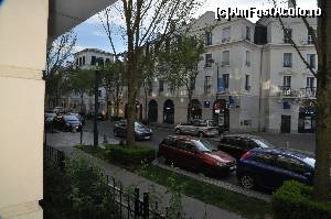 [P13] Pe strada din fata ferestrei, desi circulau masini, zgomotul nu era suparator.  » foto by Catzus
 - 
<span class="allrVoted glyphicon glyphicon-heart hidden" id="av504319"></span>
<a class="m-l-10 hidden" id="sv504319" onclick="voting_Foto_DelVot(,504319,12742)" role="button">șterge vot <span class="glyphicon glyphicon-remove"></span></a>
<a id="v9504319" class=" c-red"  onclick="voting_Foto_SetVot(504319)" role="button"><span class="glyphicon glyphicon-heart-empty"></span> <b>LIKE</b> = Votează poza</a> <img class="hidden"  id="f504319W9" src="/imagini/loader.gif" border="0" /><span class="AjErrMes hidden" id="e504319ErM"></span>