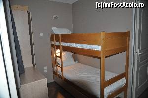 [P03] Paturile suspendate. Un mic dulapior si o comoda langa ele.  » foto by Catzus
 - 
<span class="allrVoted glyphicon glyphicon-heart hidden" id="av504309"></span>
<a class="m-l-10 hidden" id="sv504309" onclick="voting_Foto_DelVot(,504309,12742)" role="button">șterge vot <span class="glyphicon glyphicon-remove"></span></a>
<a id="v9504309" class=" c-red"  onclick="voting_Foto_SetVot(504309)" role="button"><span class="glyphicon glyphicon-heart-empty"></span> <b>LIKE</b> = Votează poza</a> <img class="hidden"  id="f504309W9" src="/imagini/loader.gif" border="0" /><span class="AjErrMes hidden" id="e504309ErM"></span>