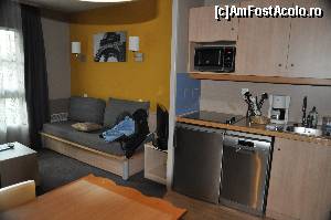 [P05] Chichineta situata pe partea stanga a celei de-a doua camere.  » foto by Catzus
 - 
<span class="allrVoted glyphicon glyphicon-heart hidden" id="av504311"></span>
<a class="m-l-10 hidden" id="sv504311" onclick="voting_Foto_DelVot(,504311,12742)" role="button">șterge vot <span class="glyphicon glyphicon-remove"></span></a>
<a id="v9504311" class=" c-red"  onclick="voting_Foto_SetVot(504311)" role="button"><span class="glyphicon glyphicon-heart-empty"></span> <b>LIKE</b> = Votează poza</a> <img class="hidden"  id="f504311W9" src="/imagini/loader.gif" border="0" /><span class="AjErrMes hidden" id="e504311ErM"></span>