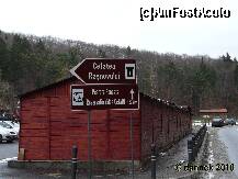 [P20] Indicatorul de la Cetatea Rasnovului » foto by dannek
 - 
<span class="allrVoted glyphicon glyphicon-heart hidden" id="av174393"></span>
<a class="m-l-10 hidden" id="sv174393" onclick="voting_Foto_DelVot(,174393,12751)" role="button">șterge vot <span class="glyphicon glyphicon-remove"></span></a>
<a id="v9174393" class=" c-red"  onclick="voting_Foto_SetVot(174393)" role="button"><span class="glyphicon glyphicon-heart-empty"></span> <b>LIKE</b> = Votează poza</a> <img class="hidden"  id="f174393W9" src="/imagini/loader.gif" border="0" /><span class="AjErrMes hidden" id="e174393ErM"></span>