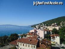 [P16] Riviera Opatija vazuta de la fereastra (de lemn binenteles) a camerei de hotel » foto by marocanu21
 - 
<span class="allrVoted glyphicon glyphicon-heart hidden" id="av371422"></span>
<a class="m-l-10 hidden" id="sv371422" onclick="voting_Foto_DelVot(,371422,12783)" role="button">șterge vot <span class="glyphicon glyphicon-remove"></span></a>
<a id="v9371422" class=" c-red"  onclick="voting_Foto_SetVot(371422)" role="button"><span class="glyphicon glyphicon-heart-empty"></span> <b>LIKE</b> = Votează poza</a> <img class="hidden"  id="f371422W9" src="/imagini/loader.gif" border="0" /><span class="AjErrMes hidden" id="e371422ErM"></span>