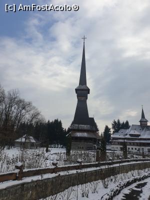 [P05] Mânăstirea Peri Săpânța » foto by robert
 - 
<span class="allrVoted glyphicon glyphicon-heart hidden" id="av1219311"></span>
<a class="m-l-10 hidden" id="sv1219311" onclick="voting_Foto_DelVot(,1219311,12831)" role="button">șterge vot <span class="glyphicon glyphicon-remove"></span></a>
<a id="v91219311" class=" c-red"  onclick="voting_Foto_SetVot(1219311)" role="button"><span class="glyphicon glyphicon-heart-empty"></span> <b>LIKE</b> = Votează poza</a> <img class="hidden"  id="f1219311W9" src="/imagini/loader.gif" border="0" /><span class="AjErrMes hidden" id="e1219311ErM"></span>