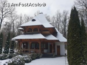[P06] Mânăstirea Peri Săpânța » foto by robert
 - 
<span class="allrVoted glyphicon glyphicon-heart hidden" id="av1219312"></span>
<a class="m-l-10 hidden" id="sv1219312" onclick="voting_Foto_DelVot(,1219312,12831)" role="button">șterge vot <span class="glyphicon glyphicon-remove"></span></a>
<a id="v91219312" class=" c-red"  onclick="voting_Foto_SetVot(1219312)" role="button"><span class="glyphicon glyphicon-heart-empty"></span> <b>LIKE</b> = Votează poza</a> <img class="hidden"  id="f1219312W9" src="/imagini/loader.gif" border="0" /><span class="AjErrMes hidden" id="e1219312ErM"></span>
