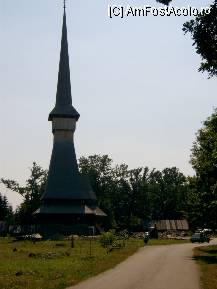 [P01] Manastirea Sapanta,biserica » foto by irinuca*
 - 
<span class="allrVoted glyphicon glyphicon-heart hidden" id="av103938"></span>
<a class="m-l-10 hidden" id="sv103938" onclick="voting_Foto_DelVot(,103938,12831)" role="button">șterge vot <span class="glyphicon glyphicon-remove"></span></a>
<a id="v9103938" class=" c-red"  onclick="voting_Foto_SetVot(103938)" role="button"><span class="glyphicon glyphicon-heart-empty"></span> <b>LIKE</b> = Votează poza</a> <img class="hidden"  id="f103938W9" src="/imagini/loader.gif" border="0" /><span class="AjErrMes hidden" id="e103938ErM"></span>