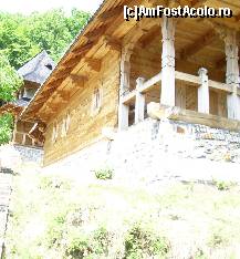 [P14] Cele mai noi clădiri ale complexului monahal, construite din lemn... » foto by corinka
 - 
<span class="allrVoted glyphicon glyphicon-heart hidden" id="av87395"></span>
<a class="m-l-10 hidden" id="sv87395" onclick="voting_Foto_DelVot(,87395,12834)" role="button">șterge vot <span class="glyphicon glyphicon-remove"></span></a>
<a id="v987395" class=" c-red"  onclick="voting_Foto_SetVot(87395)" role="button"><span class="glyphicon glyphicon-heart-empty"></span> <b>LIKE</b> = Votează poza</a> <img class="hidden"  id="f87395W9" src="/imagini/loader.gif" border="0" /><span class="AjErrMes hidden" id="e87395ErM"></span>