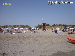 [P06] In stanga imaginii era plaja cu sezlonguri contra cost, iar dincolo era liber la cearceaf » foto by cathzel
 - 
<span class="allrVoted glyphicon glyphicon-heart hidden" id="av372110"></span>
<a class="m-l-10 hidden" id="sv372110" onclick="voting_Foto_DelVot(,372110,12876)" role="button">șterge vot <span class="glyphicon glyphicon-remove"></span></a>
<a id="v9372110" class=" c-red"  onclick="voting_Foto_SetVot(372110)" role="button"><span class="glyphicon glyphicon-heart-empty"></span> <b>LIKE</b> = Votează poza</a> <img class="hidden"  id="f372110W9" src="/imagini/loader.gif" border="0" /><span class="AjErrMes hidden" id="e372110ErM"></span>